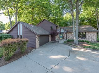 2808 Jeffrey Ln, Midland, MI