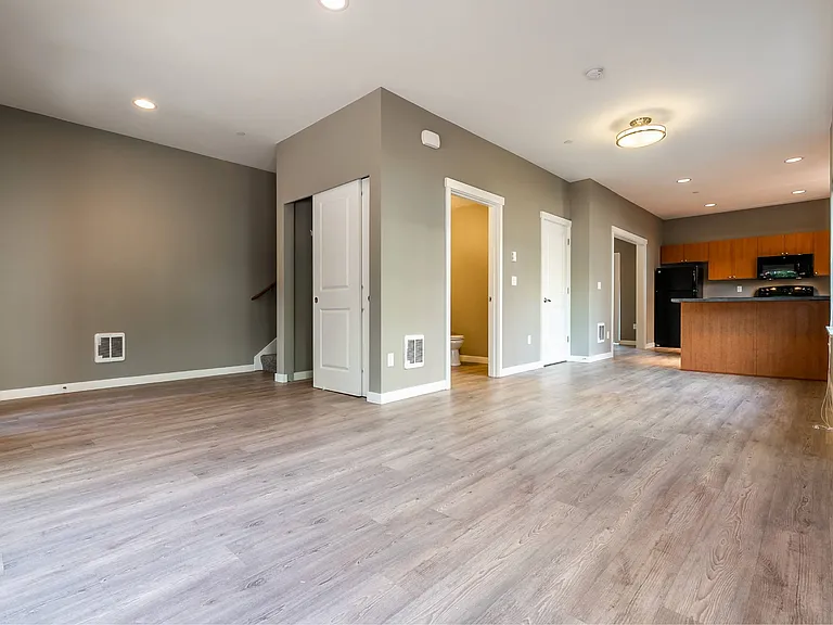 The Villas in Bellevue — Photo 54