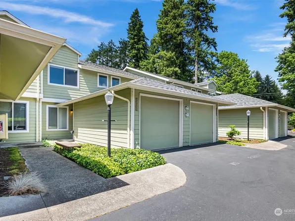 3937 NW Fairway Lane, Bremerton, WA 98312