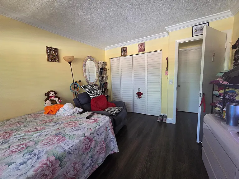 5975 Forest Hill Blvd #206 — Photo 12