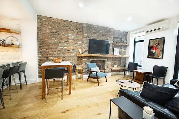 Rented by Safdie Realty Group | media 50