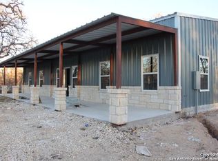 176 Hickory Hill Dr, La Vernia, TX 78121