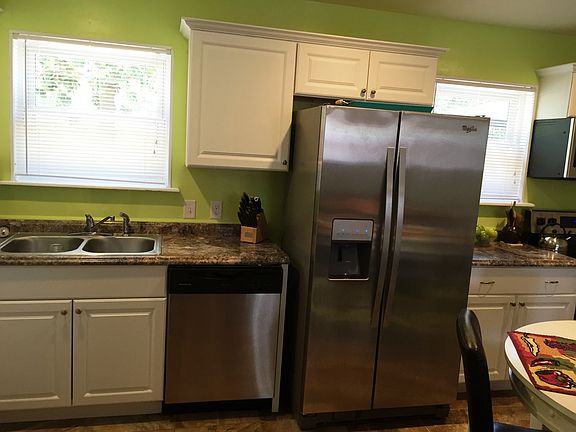 4th image of 11 Kohler Dr
