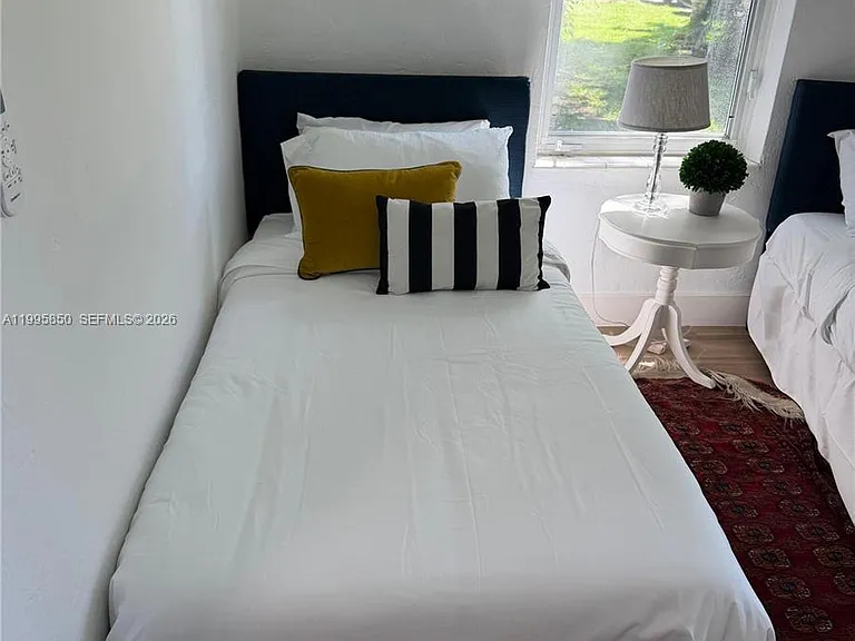 11201 NE 10th Ave #11201 — Photo 6