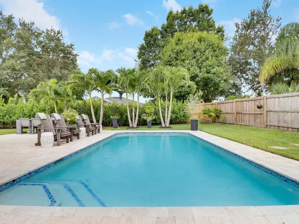 1902 SW Notre Dame Avenue, Port St Lucie, FL 34953
