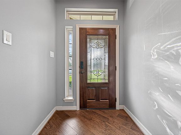 4th image of 16810 Violet Trace Ct