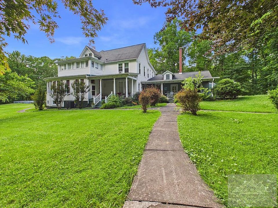 1st image of 114 Papaya Ln