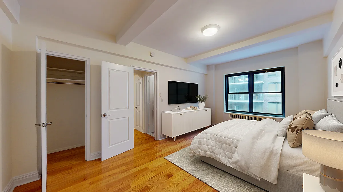 Building Photo - 141 E 56th St #7L