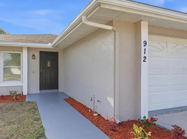 912 E Heron Cir, Winter Haven, FL 33884