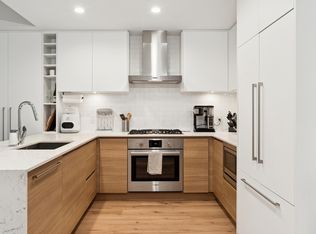 55 Klahanie Dr #420, Pt Moody, BC V3H 5K3