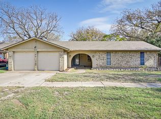 112 N 5th St, Midlothian, TX 76065
