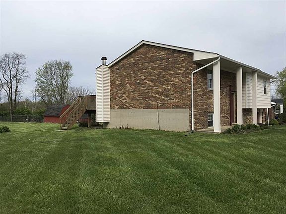 2nd image of 10297 Sunset Dr