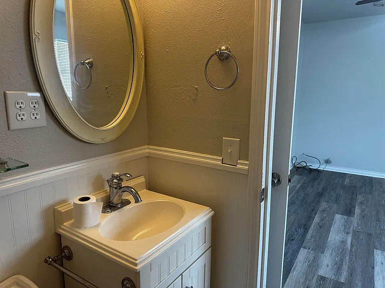 4618 Cove Rd — Photo 14