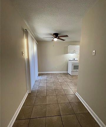 2nd image of 4056 Durand St APT 4