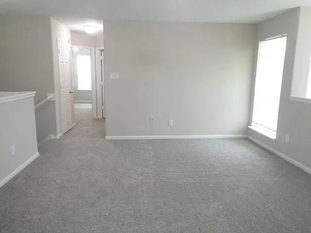 9503 Wyatt Oak Ln — Photo 15