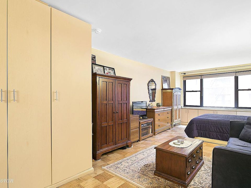 1st image of 305 E 40th St #5U