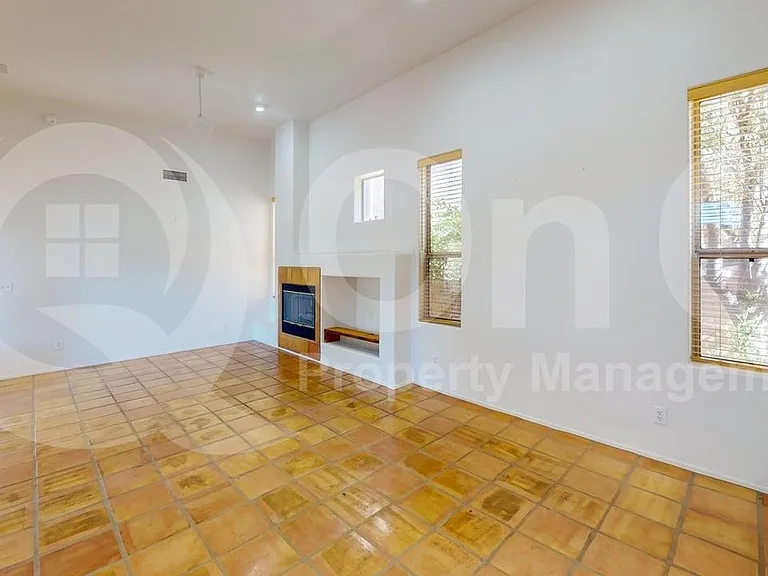 461 S Magnolia Ave — Photo 12
