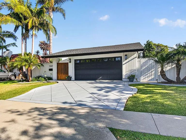 1087 Salinas Ave — Photo 2