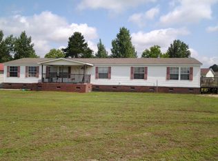 2352 Ashley Acres Dr, Deep Run, NC 28525