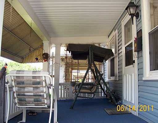 4th image of 36 Maylan Dr