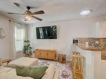 1659 Wood Thrush Dr — Photo 17