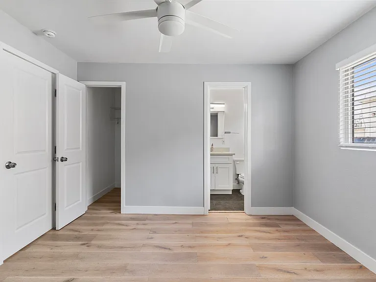 1024 Loma Avenue — Photo 15