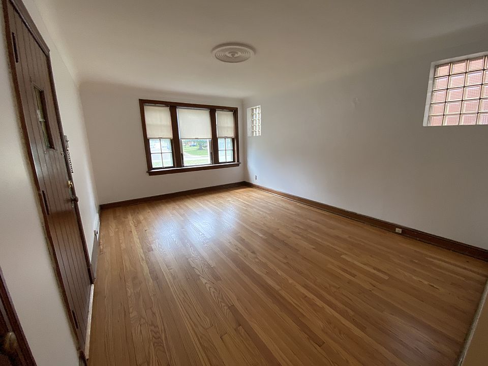 Living room with westward views.