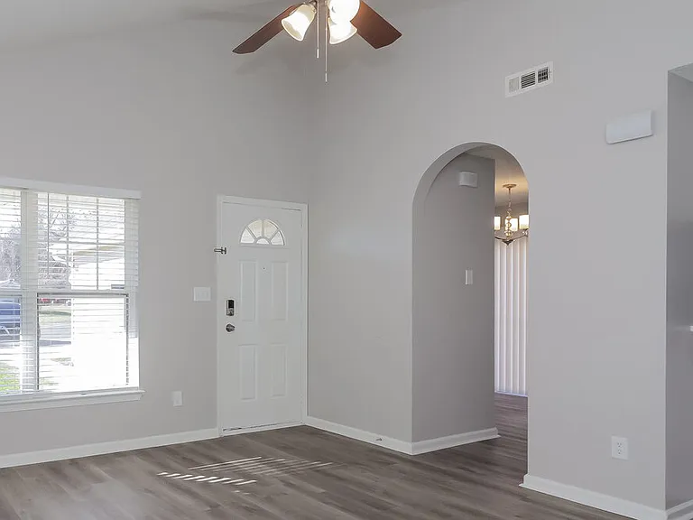 4148 Canyon Creek Ln — Photo 5
