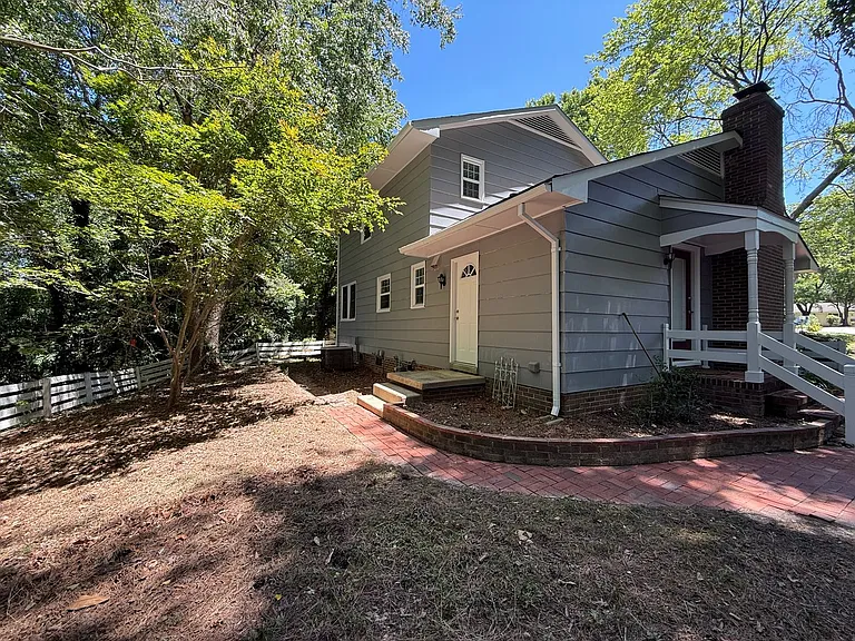 808 Buckle Ct — Photo 25