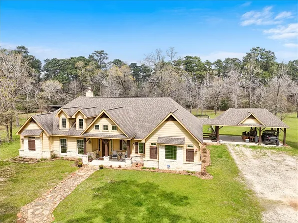 137 Port Au Prince Ct, Montgomery, TX 77316