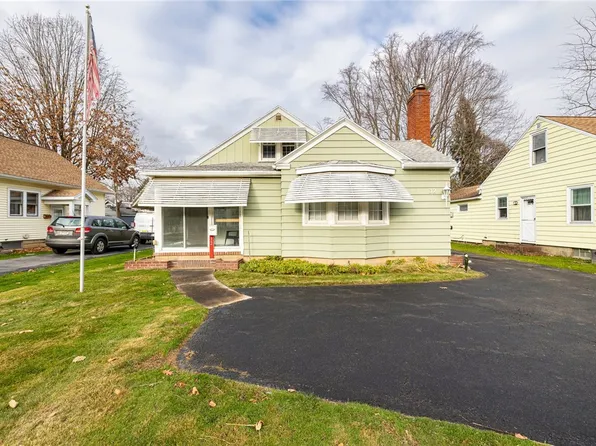 32 Dorsey Rd, Rochester, NY 14616