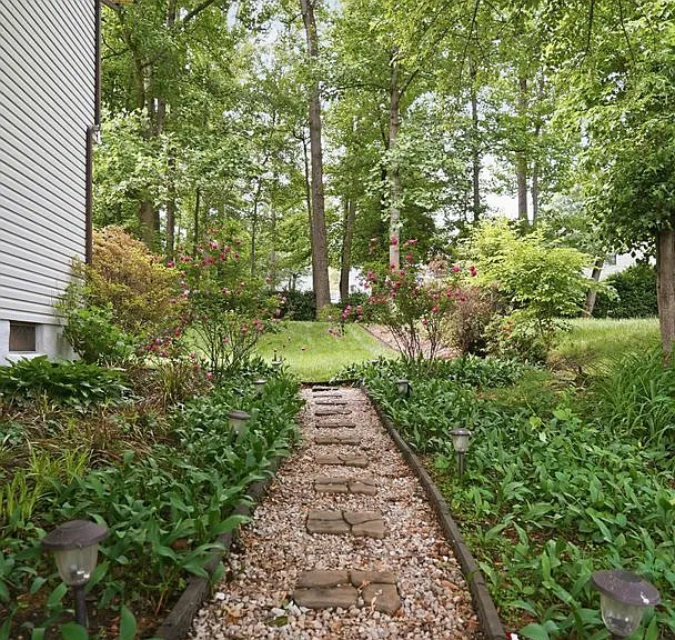 2515 Tabor Ct — Photo 38