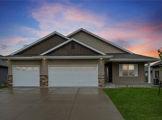 4019 Peridot Dr, Marion, IA