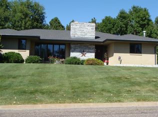 1282 6th St, Chappell, NE 69129