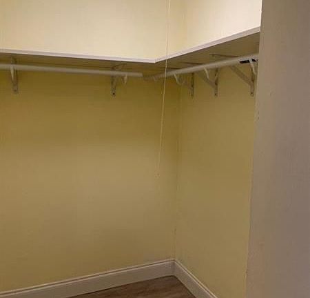 5th image of 2301 SW 81st Ave #124