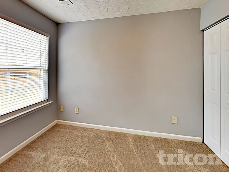 5330 Mountain Top Pl — Photo 11