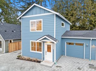 13030 30th Ave NE, Seattle, WA 98125