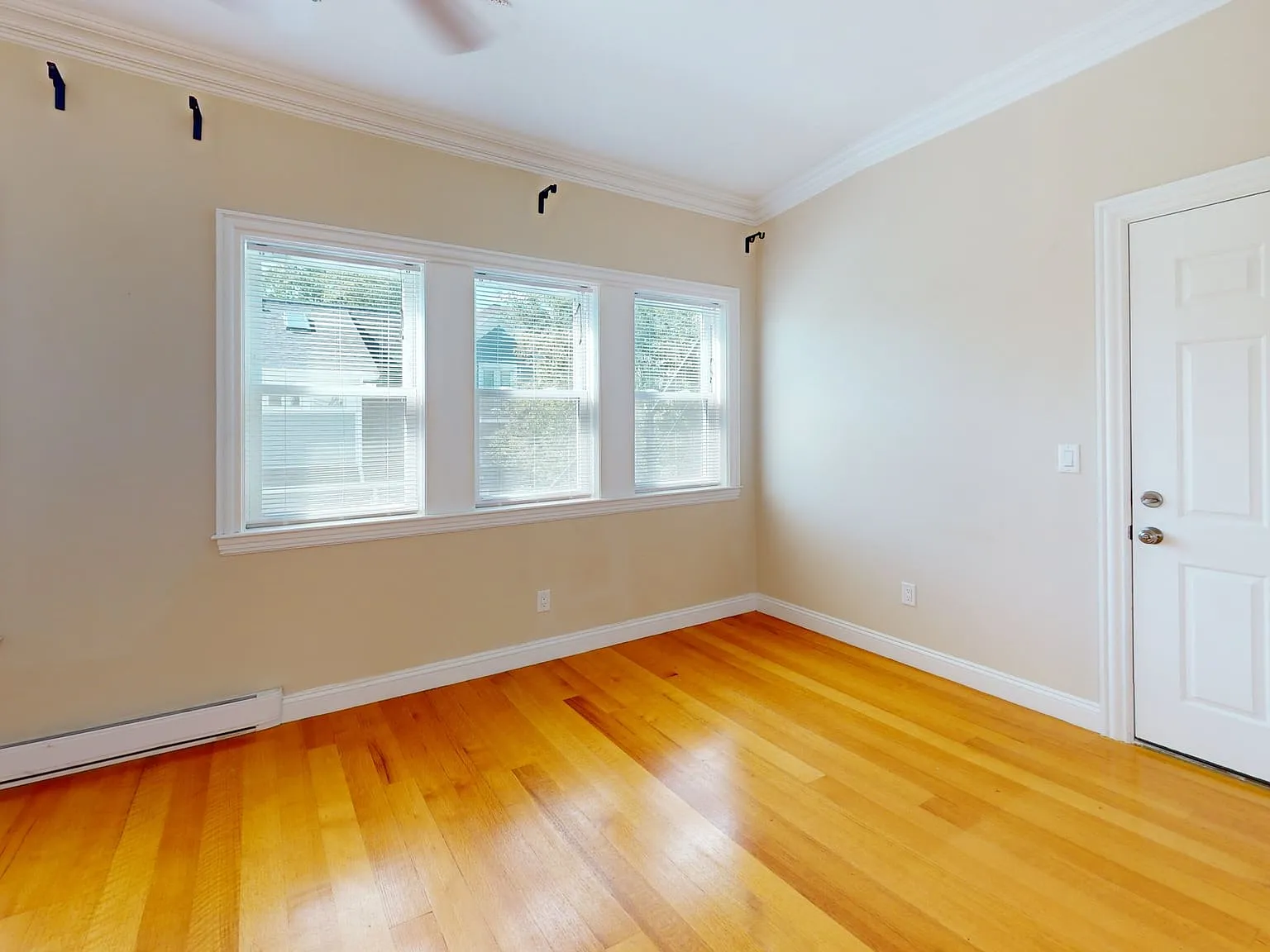 2 bed, 935 sqft, $3,495 — Photo 4