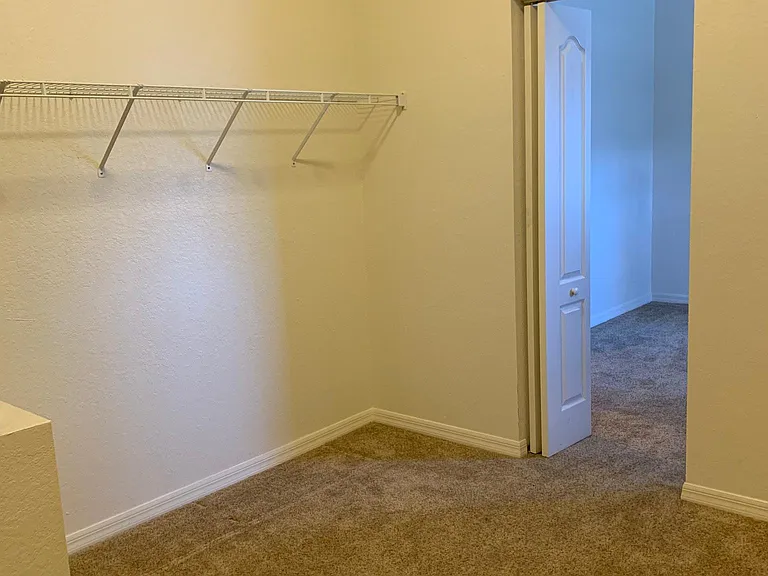 Closet with Shelving (9x11)
