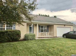 130 Matthew Dr, New Oxford, PA 17350