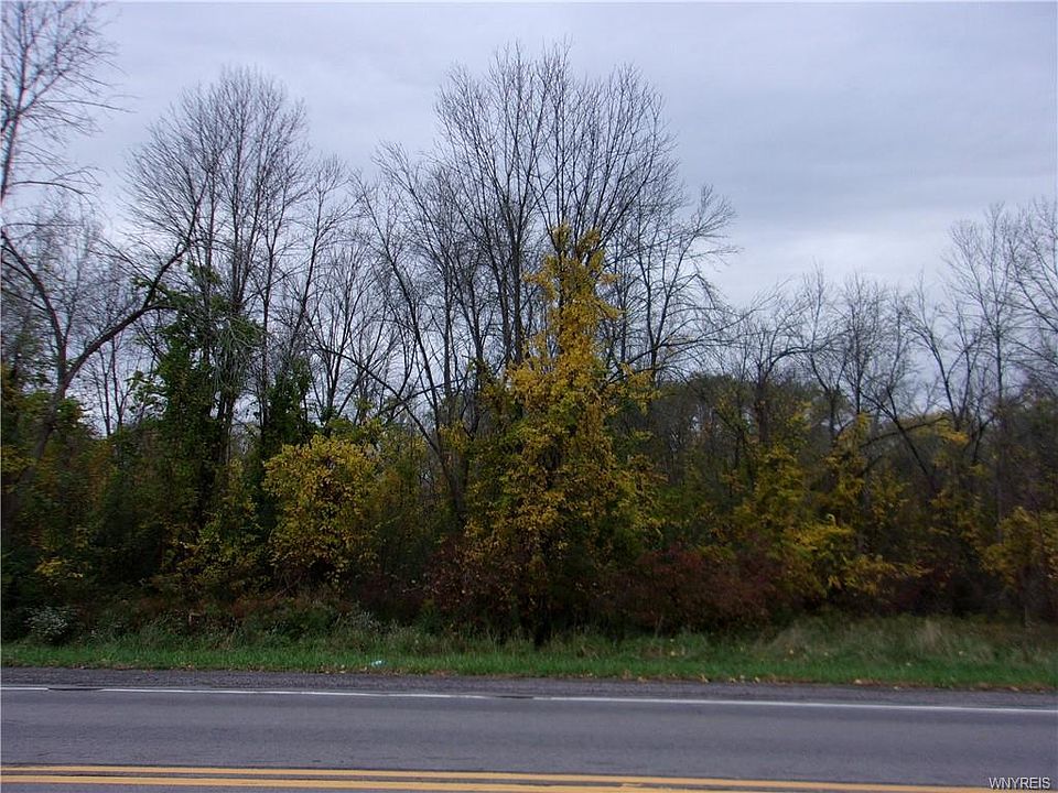 2nd image of 1060 Sunset Ct
