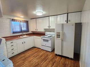 910 22nd St #3, Anacortes, WA 98221