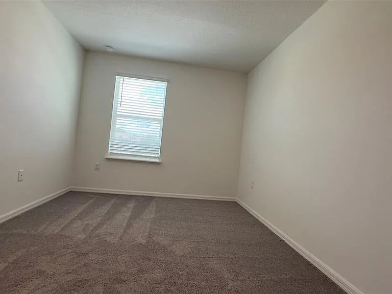 3879 Academia Ave — Photo 23