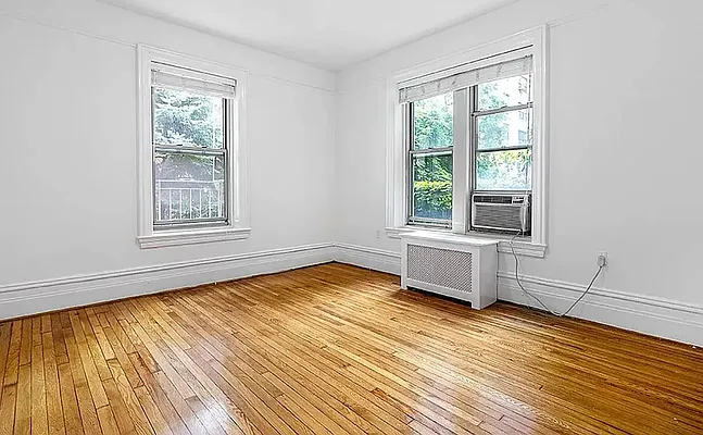 Rented by CitySites Real Estate Group | media 3