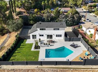 26004 Adamor Rd, Calabasas, CA 91302