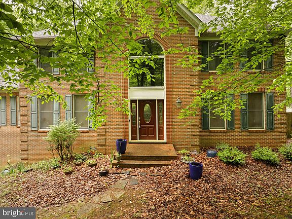 3rd image of 5135 Cannon Bluff Dr