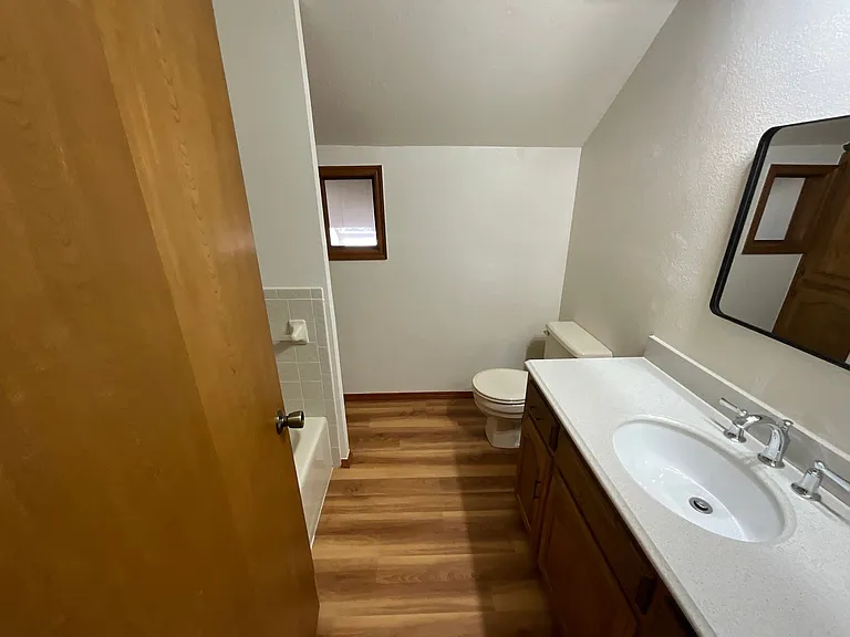 2750 N Midwest Blvd — Photo 20