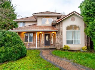 887 Riverside Dr, Pt Coquitlam, BC V3B7T6