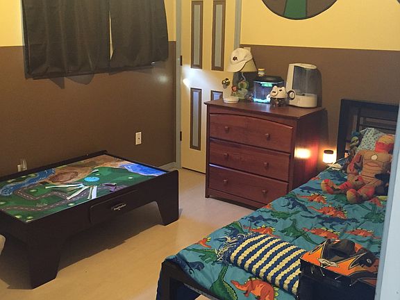 2nd Bedroom Upstairs