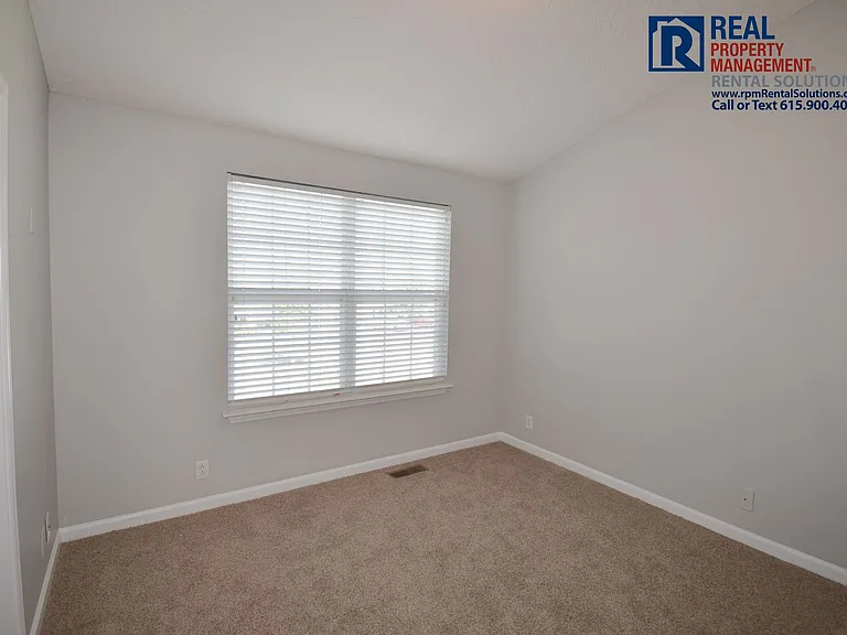 1416 Bunny Ct — Photo 17